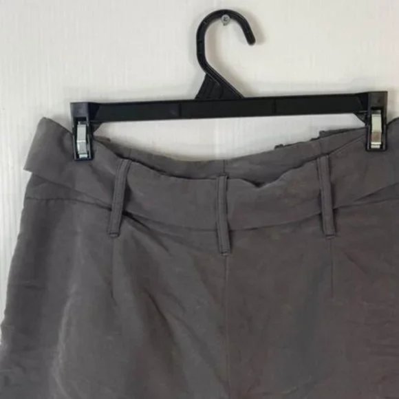✨3/$25✨ American Eagle Outfitters Grey Shorts - 0 - Picture 6 of 6